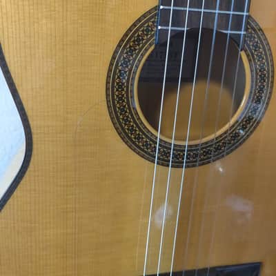 Yamaha  CG 171 flamenco very resonant  nice   $200 hard case no longer made CG 171 SF 2009 - Natural image 7