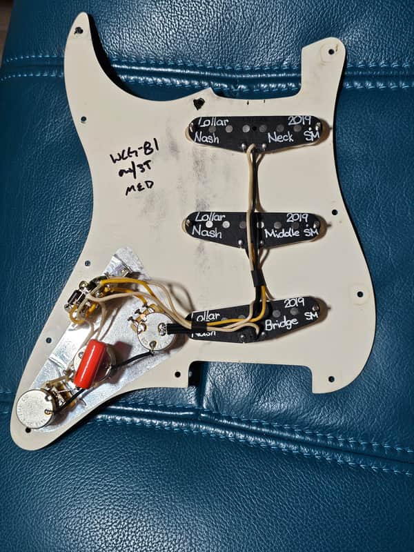 Lollar Vintage blonde, neck and middle, with a special S style bridge pickup image 1