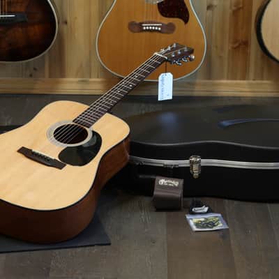 Martin Standard Series D-18 (2004 - 2011) | Reverb Canada