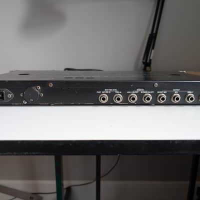 Boss DE-200 Rack Mount Digital Delay Effects Unit – Used image 4