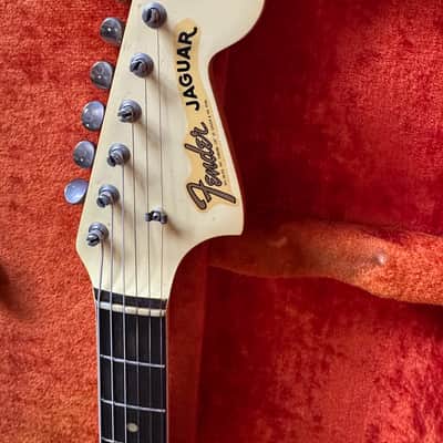 Fender Jaguar 1965 - Olympic White with Matching Headstock vintage 100% stock Johnny Marr Original Finish & Electronics – Original Case image 7