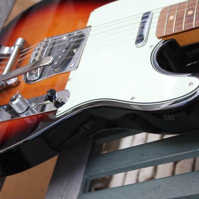 Fender Vintera '60s Telecaster with Bigsby (Sunburst) 2022 image 5