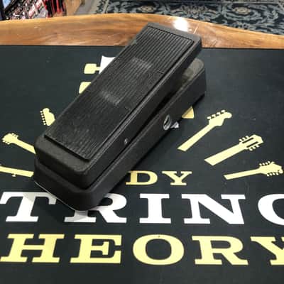 Dunlop GCB95 Cry Baby Standard Wah image 2