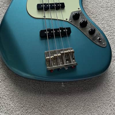 Squier Fender James Johnston Signature Jazz Bass Biffy Clyro image 6