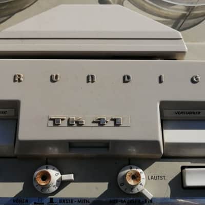 Grundig TK19 - TK23 - TK28 - TK30 (x2) - TK40 - TK41 - TK45 - TK46 - TK820 - TK?? à lampes image 18