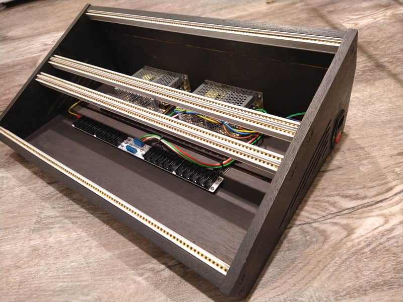 2 Many Synths 7 U Slanted Case - 104hp Eurorack Case - Black image 1