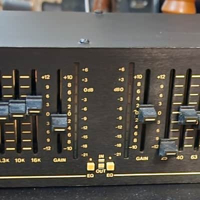Biamp EQ230 Rackmount 15-Band EQ Equalizer 1990s - Black image 2