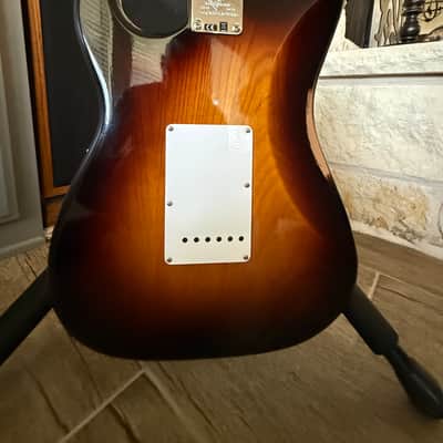Fender Custom Shop Wildwood 10 Limited '54 Stratocaster 70th Anniversary 2024 - Two Tone Sunburst image 2