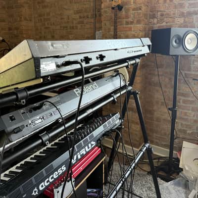 Roland JD-800 61-Key Programmable Synthesizer 1991 - 1995 - Carbon image 6
