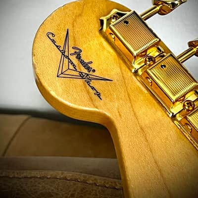 RARE 2001 Fender Custom Shop 1956 reissue stratocaster | NOS White Blonde, Original Fender G&G Hardcase and paper image 23