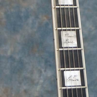 Heritage H-555 30th Anniversary Awesome #15 of Limited Edition Retail $5150 image 7