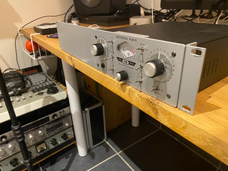 Universal Audio 710 2021 parfgait état image 1
