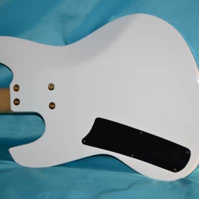 Lodestone PP4-RW Primal PRO 4-String Bass with Gig Bag image 8