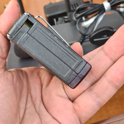 Sennheiser Diversity Reciver IM100+Transmitter ew100+Headmic me3 image 10