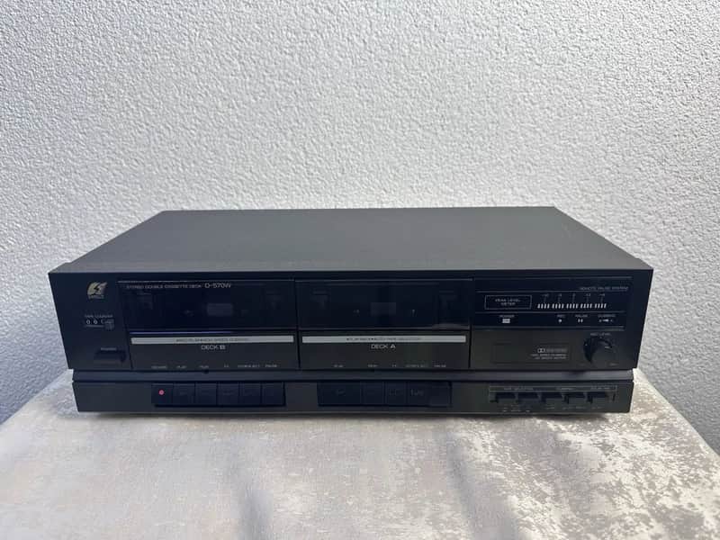 Sansui D-570W Kassettendeck Tape Deck image 1