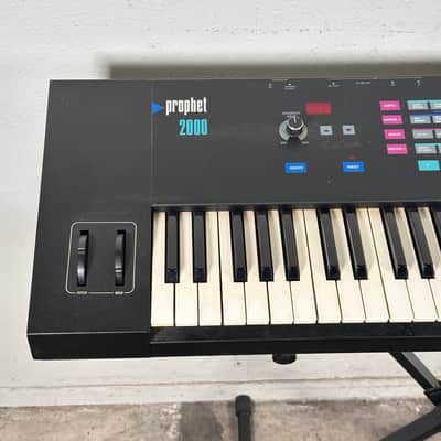 Sequential Circuits Prophet 2000 – Vintage 61-Key Sampler Synthesizer imagen 4