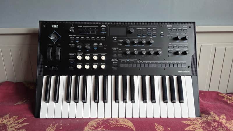 Korg Wavestate MkI 37-Key Wave Sequencing Synthesizer 2020 - 2023 - Black image 1