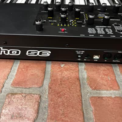 Dave Smith Instruments Mopho SE 42-Key Monophonic Synthesizer 2014 - 2016 - Black with Wood Sides image 8