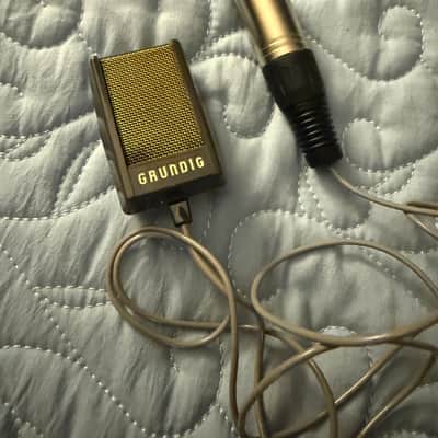 Grundig GM 1L Magnetic Harp XLR Mic Palm Tiny 1959 Gold Screen Grey Plastic image 1
