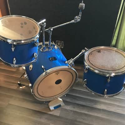 Ludwig 10”12” 16” Pinnacle Blue satin flame(Seller Refurbished) image 9