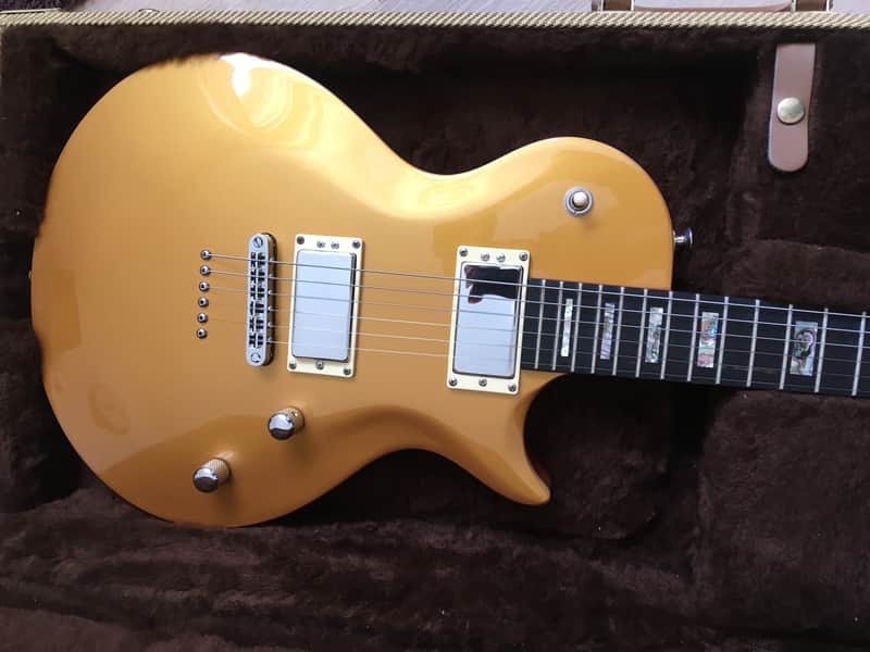 Carvin California Single Cut Goldtop w./ original tweed case, les paul style image 1