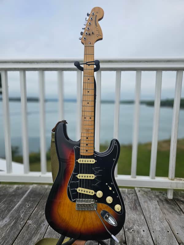 Fender 70s Stratocaster 1999 - 3TSB with Upgraded Pickups image 1