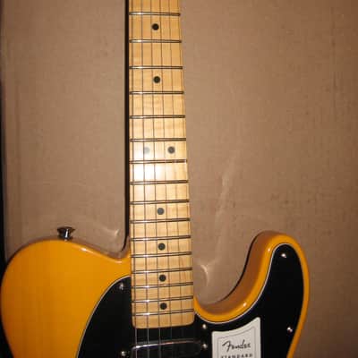 Fender Standard Telecaster 2025 - Present - Butterscotch Blonde image 2