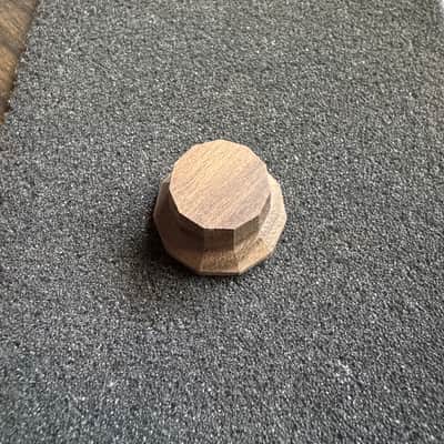 Guilford Ziricote 1122 Facet Cut Volume/Tone potentiometer knob - 1.5mm set Screw / 6mm shaft - 1 Knob image 2