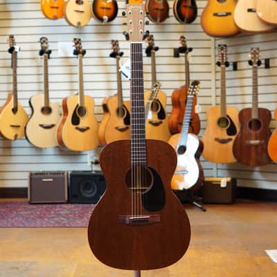 Martin 000-15M All-Mahogany Acoustic Guitar w/Soft-Shell Case image 4
