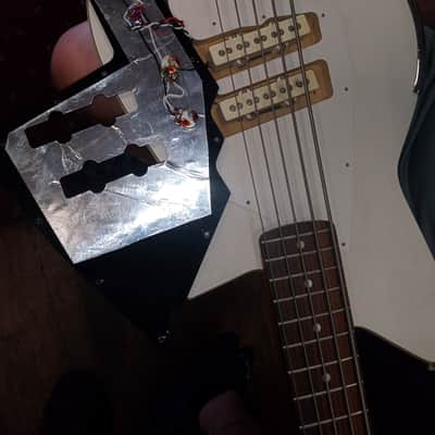 🎸 For Sale: 1999 Reverend Rumblefish R5L 5-String Bass Guitar – “New Old Stock”! 🎸 image 8