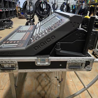 Digico SD12 96 digital mixing console image 5