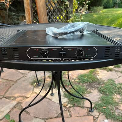 ART SLA-2 200 Watt Rackmount Power Amplifier image 2