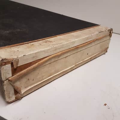 50's AIRLINE GUITAR CASE image 5