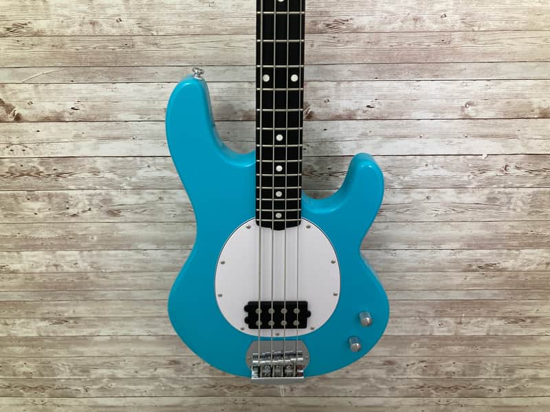 Sterling Intro Series StingRay Ray2