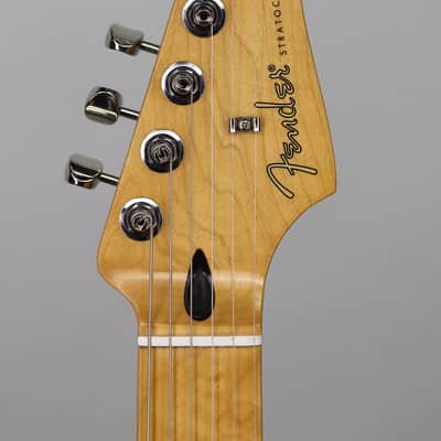 Fender Player II Stratocaster Chambered Mahogany Transparent Mocha Burst image 4