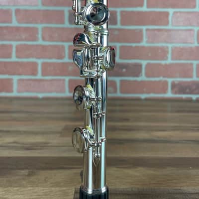 Jupiter JFL700WE Student Waveline Flute image 2