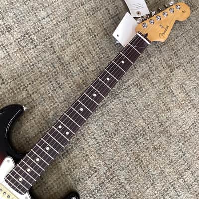Fender Player II Stratocaster in 3-Color Sunburst image 4