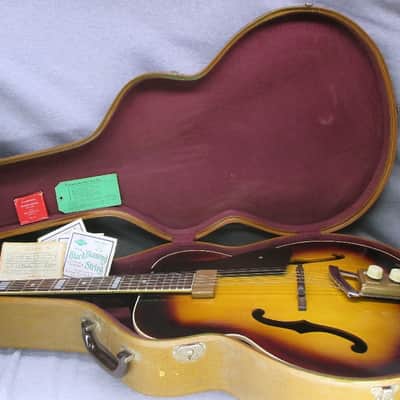 1940's Vega Duo-Tron Jazz Box with original case image 4