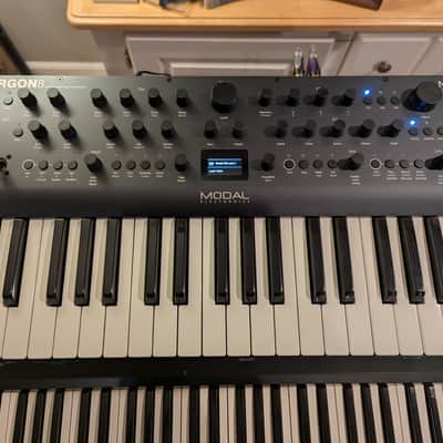 Modal Argon 8 Wavetable Synthesizer 37 Key - Like New - With Box image 4