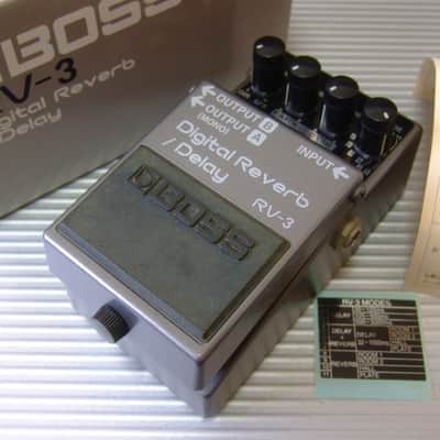 BOSS RV-3 ピンクラベル Digital Reverb Delay Boss RV-3 Digital Reverb/Delay | Reverb Canada