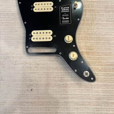 Fender Jazzmaster Player Loaded Pickguard - black/cream image 1