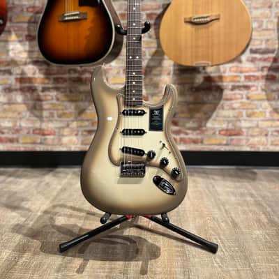 Fender 70th Anniversary Antigua Stratocaster image 4