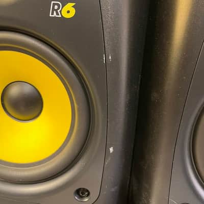 KRK R6 2-Way 6