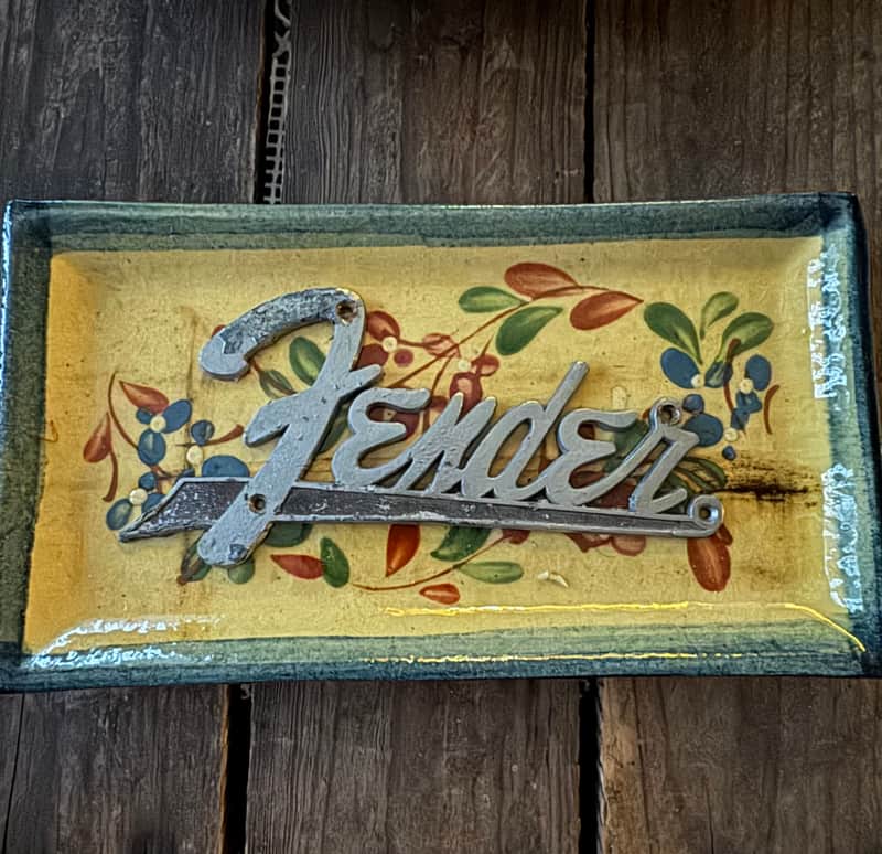 Fender Badge Logo Amp Cabinet Deluxe Twin or other 1960-1963 image 1