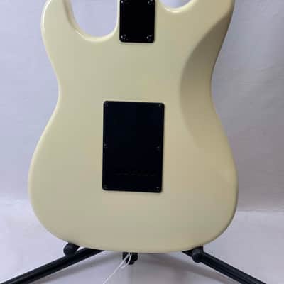 Unbranded Custom Strat Style Electric Guitar - Cream image 2