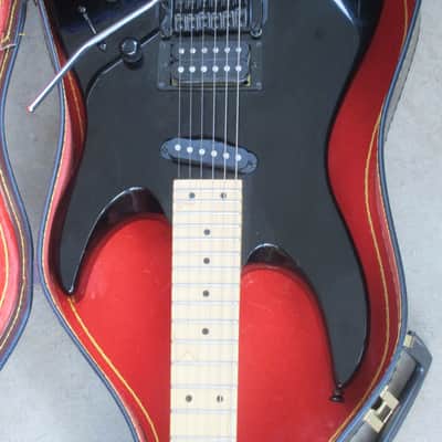 Yamaha RGZ-211M Black Superstrat W/Case RGX-211M | Reverb