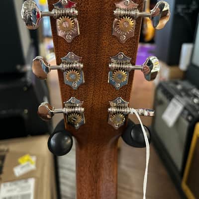 Martin  D-18 Satin Amberburst - 4lbs. 3.6oz /s#2816760 image 10