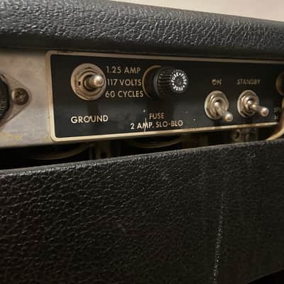 Fender Vibrolux Reverb Amp 1970 - Black image 11