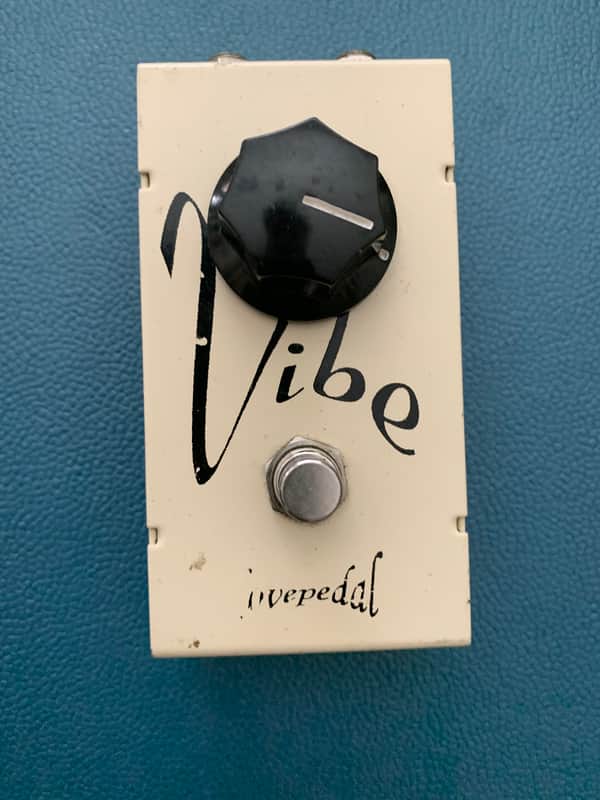 Lovepedal Magic Boy Vibe 2011 - 2015 - White image 1