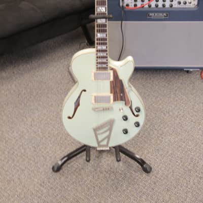 D'Angelico Deluxe SS Semi-Hollow Limited Edition with Stairstep Tailpiece 2021 - Sage image 5